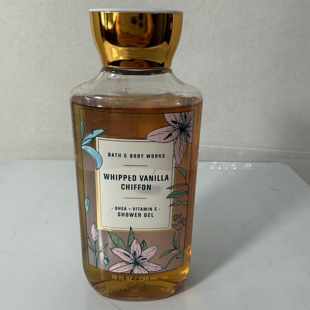 Bath & Body Works Whipped Vanilla Chiffon Shower Gel Body Wash